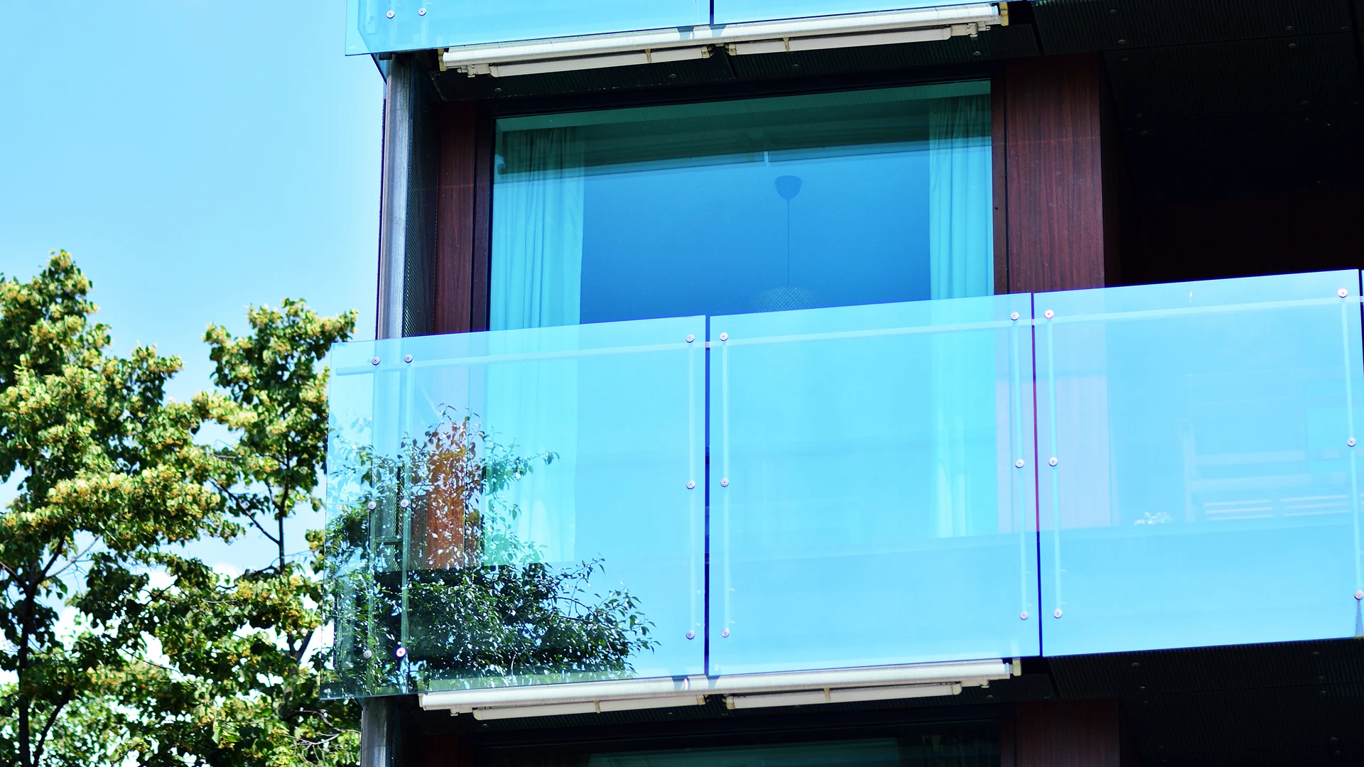 Glass Railing Grouting and Safety Standards